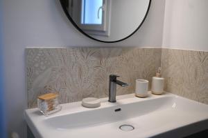 Koupelna v ubytování Gîte Ty Familh, maison familiale en pleine nature + 20 fotografií