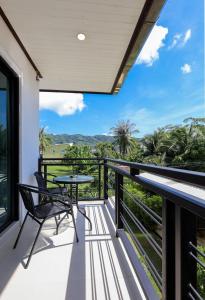 Balkón nebo terasa v ubytování RinFin Beach House - Bangtao