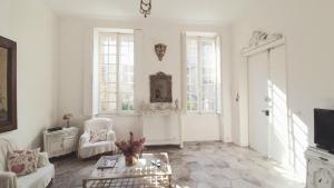 Et tv og/eller underholdning på CAR-Volterra Cottage-AN