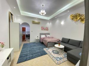 ‘AqbīyahにあるFurnished studioのギャラリーの写真