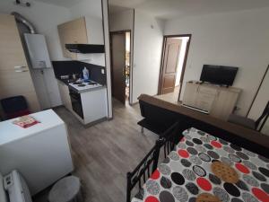 Dapur atau dapur kecil di Studio Foch 2
