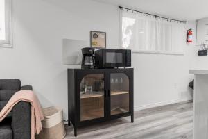 Imagen de la galería de Charming 2BR Near Niagara College, en Welland