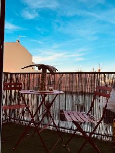 Balkoni atau teres di La Casita Belsun