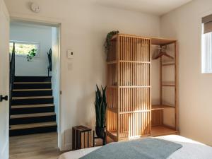 Postel nebo postele na pokoji v ubytování P'Tite Nyctale -Ressourcement - forêt et montagnes + 98 fotografií