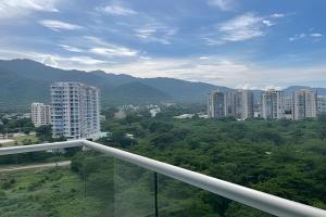 Üldine mäevaade või majutusasutusest Apartamento santa marta sui bello horizonte+playa+ac+pool+beach pildistatud vaade