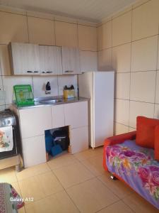 Dapur atau dapur kecil di Apartamento conjugado
