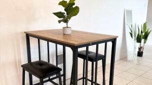 Ảnh trong thư viện ảnh của Luxury Apartment with Balcony & Full Kitchen ở Nevis +15 ảnh