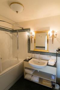Kúpeľňa v ubytovaní Hotel Serenella