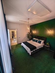 En eller flere senge i et værelse på Margaret Place + 53 billeder
