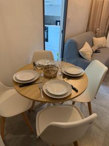 ペルテュイにあるPertuis Appartement en rez-de-villa avec jardin privatif et parkingのギャラリーの写真