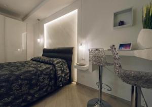 Postel nebo postele na pokoji v ubytování Gandre Room