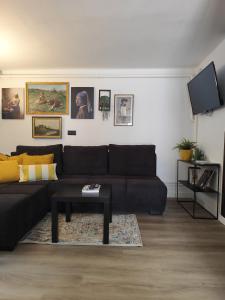 Χώρος καθιστικού στο Magnolia apartment Zagreb with free parking
