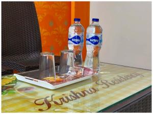 プリーにあるPRIME LOCATION NEAR SEA BEACH Hotel Sri Krishna Classic Residency ! Puri - Near Jagannath Temple and Golden Swargadwar Beach - Bengali Market - A Top Rated Hotel IN PURIのギャラリーの写真
