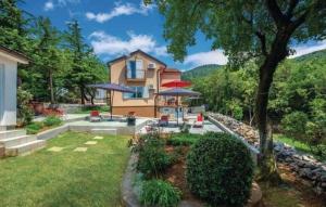 Κήπος έξω από το House Hideaway Novi Vinodolski by Villas Guide