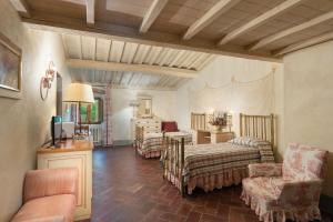 Postel nebo postele na pokoji v ubytování Locanda Di Alberi Without Kitchen