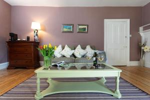 Gambar di galeri bagi Coniston Suite - Haverbrack Country House di Beetham
