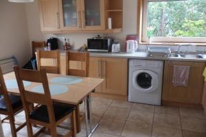 Kuchyň nebo kuchyňský kout v ubytování The Westburn Nest + 10 fotografií