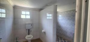 Bilik mandi di Oldonyo Musa Camp Amboseli