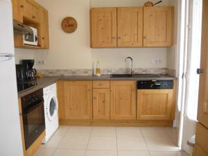 Køkken eller tekøkken på Aravis Sports 29