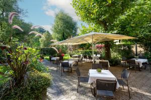 Taman di luar Relax & Vitalhotel Adler +76 gambar