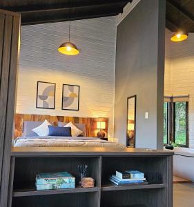 a bedroom with a bed in a room at Rio Acima Perfect Housing Rancho Queimado in Rancho Queimado +15 photos