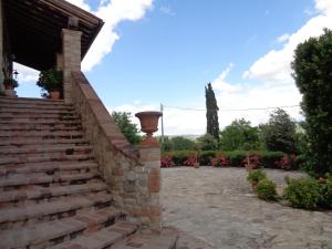 Agriturismo La Torraccia外面的花园