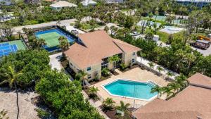Πισίνα στο ή κοντά στο Villa Sanibel 2H