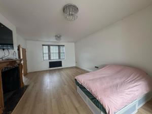 Ένα ή περισσότερα κρεβάτια σε δωμάτιο στο Twinz Lodge