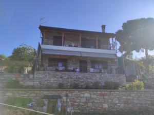 Gallery image of Εξοχικό Στο Δύσβατο in Mesochórion