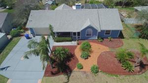 Budova, kde se prázdninový dům nachází