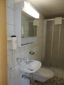 Koupelna v ubytování B&B Eischoll