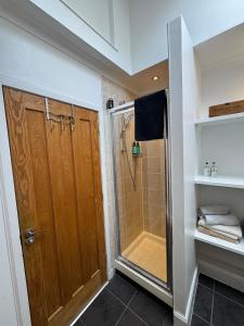 Koupelna v ubytování Scenic Mews House in central Stockbridge area