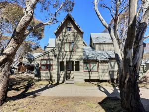 Το κτήριο όπου στεγάζεται  το σαλέ