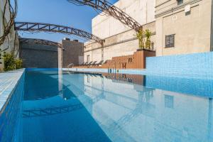 Πισίνα στο ή κοντά στο Relaxing 1 bedroom apt w Pool & BBQ Area VIATO HOMES