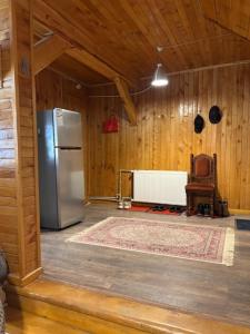 Fotografie z fotogalerie ubytování Holiday home in a beautiful ski resort Bakuriani v destinaci Itʼkhvisi