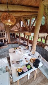 Posezení v ubytování Refugio Salvatierra