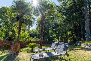 Zahrada ubytování Ina's Lake Garden