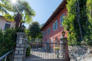 Budova, kde se prázdninový dům nachází