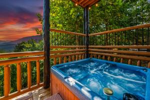 Cảnh núi rừng hoặc tầm nhìn ra núi từ nhà nghỉ dưỡng +156 ảnh