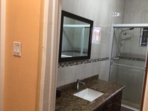 Bilik mandi di Glenmuir villas +12 gambar