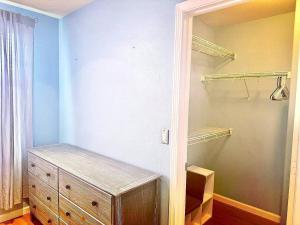 Gambar di galeri bagi Large and Cozy Home 3BR 2BA Near SF di Daly City