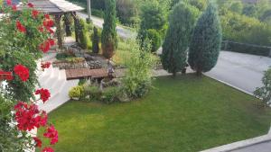 Zahrada ubytování Elysian Apartments