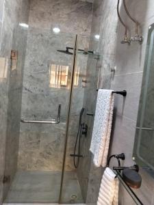 Koupelna v ubytování Evarest Metrostay Global