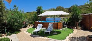 Πισίνα στο ή κοντά στο Casa Vacanze La Pavoncella