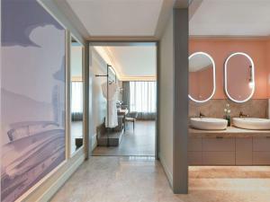 Φωτογραφία από το άλμπουμ του Mercure Guangzhou Nansha στο Γκουανγκζού +35 φωτογραφίες