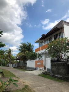 Budova, kde se prázdninový dům nachází