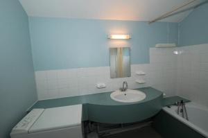 Ένα μπάνιο στο Camping Lac des Vieilles Forges +34 φωτογραφίες