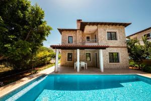 Imagen de la galería de Club Merla Hotel, en Kas 54 fotos más