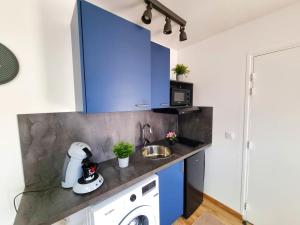 Gallery image of Studio Moderne Bien Pensé in Elbeuf