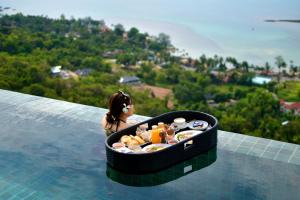 Đồ ăn tại/gần biệt thự
